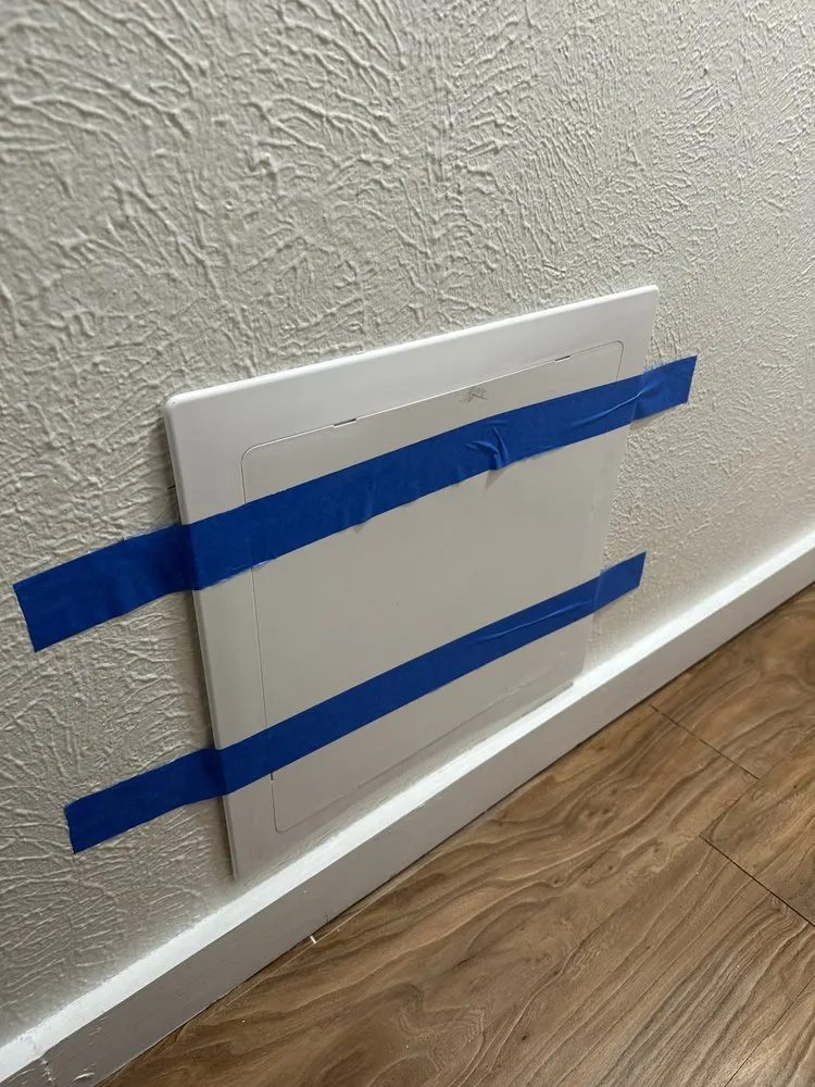 Professional electrician providing circuit breaker repair in ,