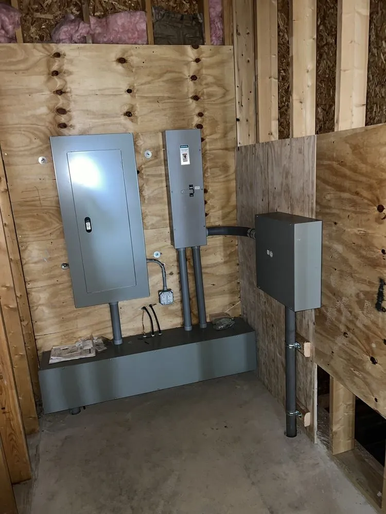 Slide of LMM Contracting