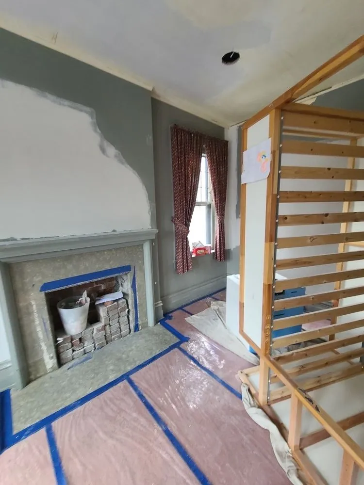 Slide of LMM Contracting