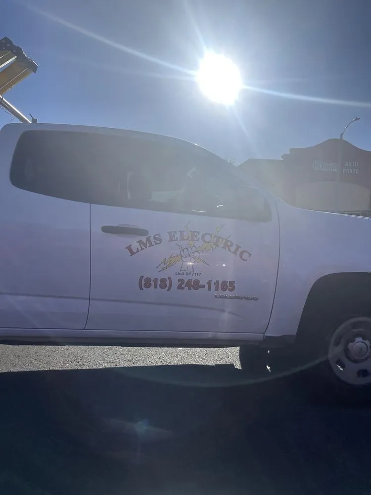 Professional circuit breaker repair experts serving Montrose, CA - LMS Electric