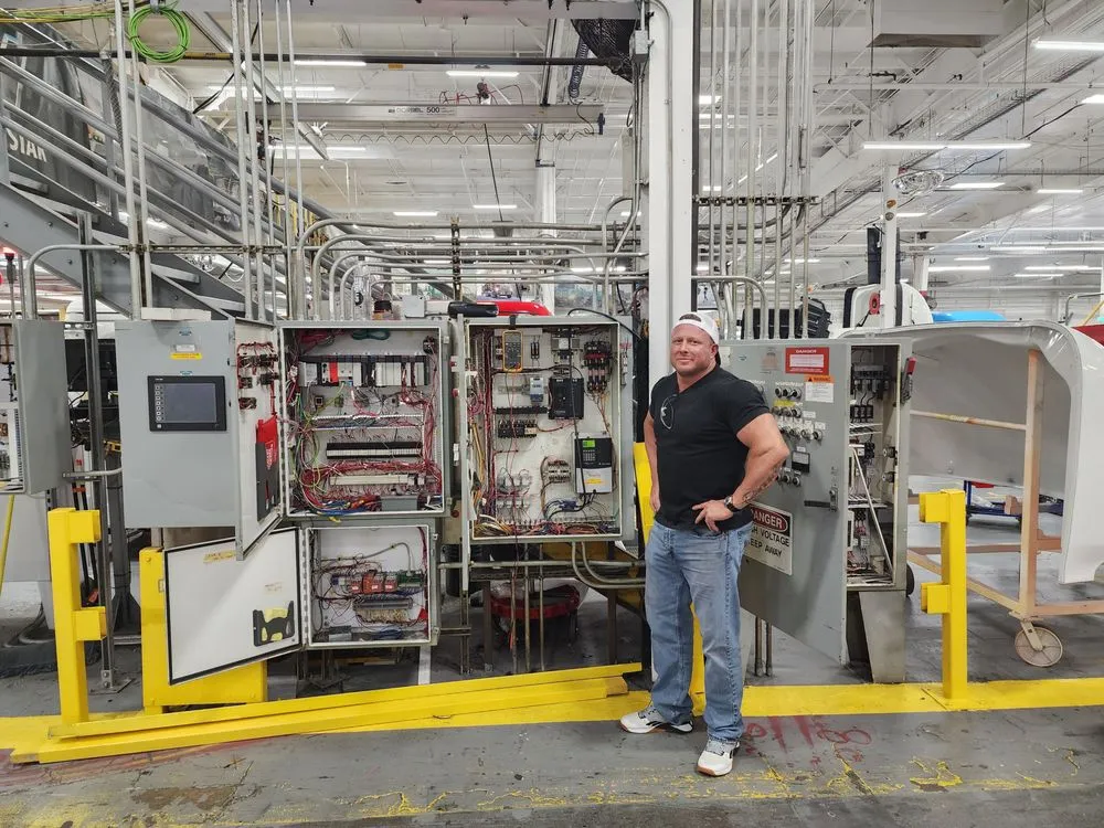 Slide of LNE Electric