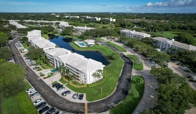 Slide of LO Power Solutions