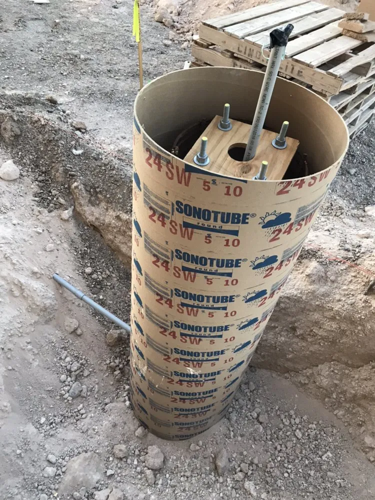 Slide of Lobo Electric