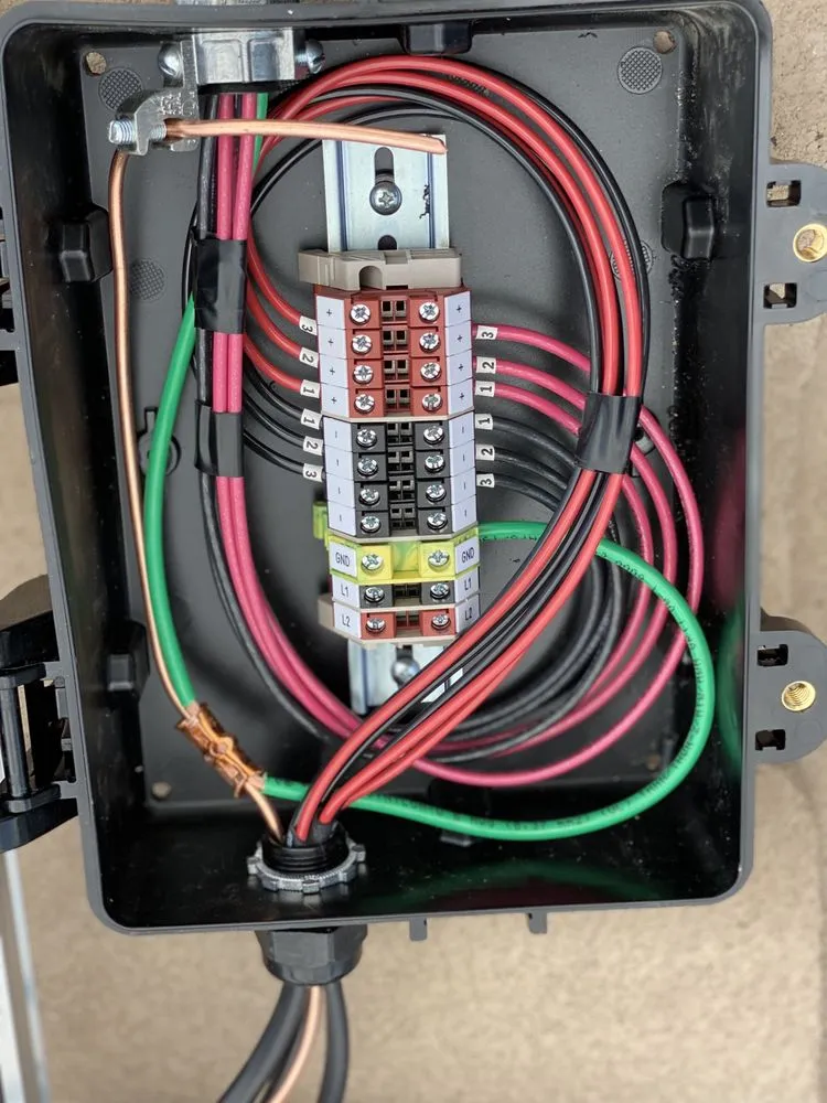 Expert circuit breaker repair in San Fernando Valley, CA by Lobo Renewable Service Co