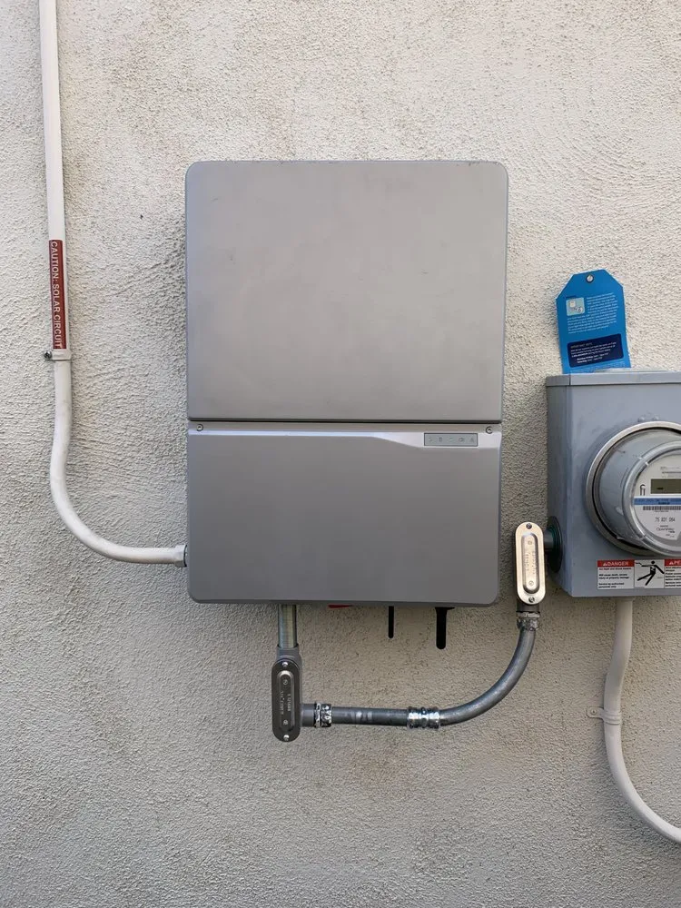 Expert emergency electrical service service in San Fernando Valley, CA - Lobo Renewable Service Co