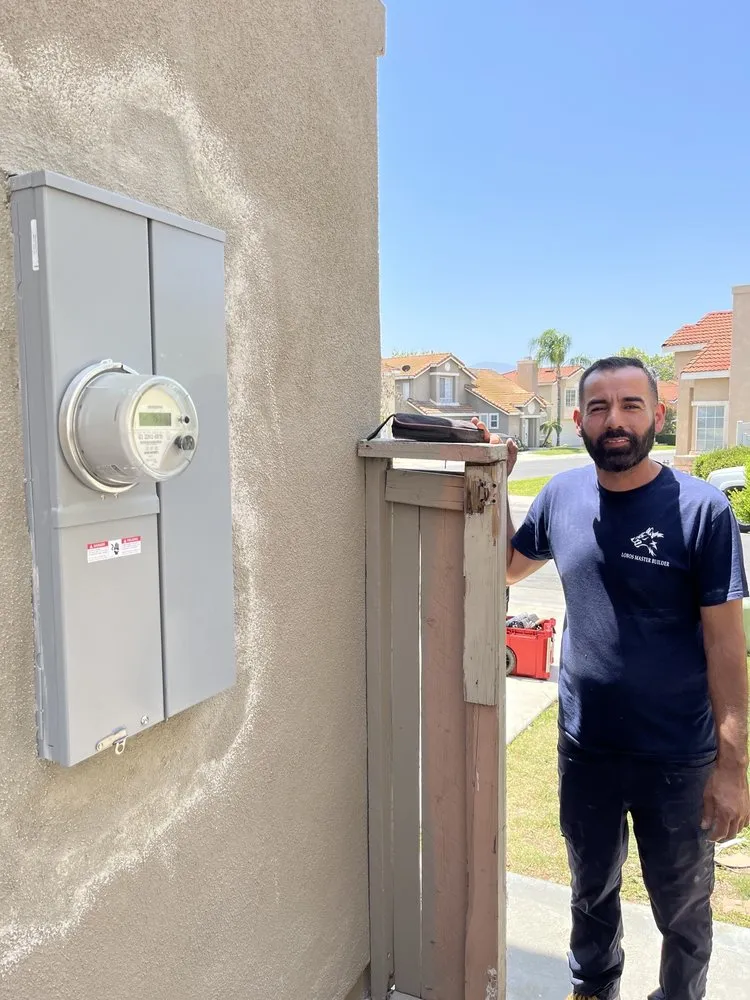 Slide of Lobos Master Builder