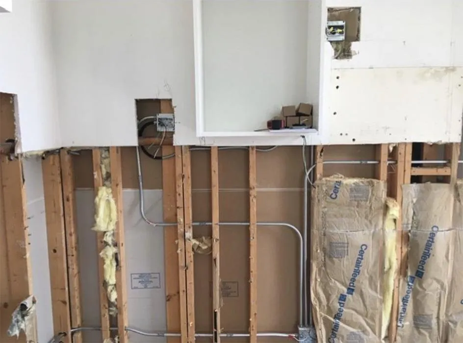 Slide of Loboz Electrical