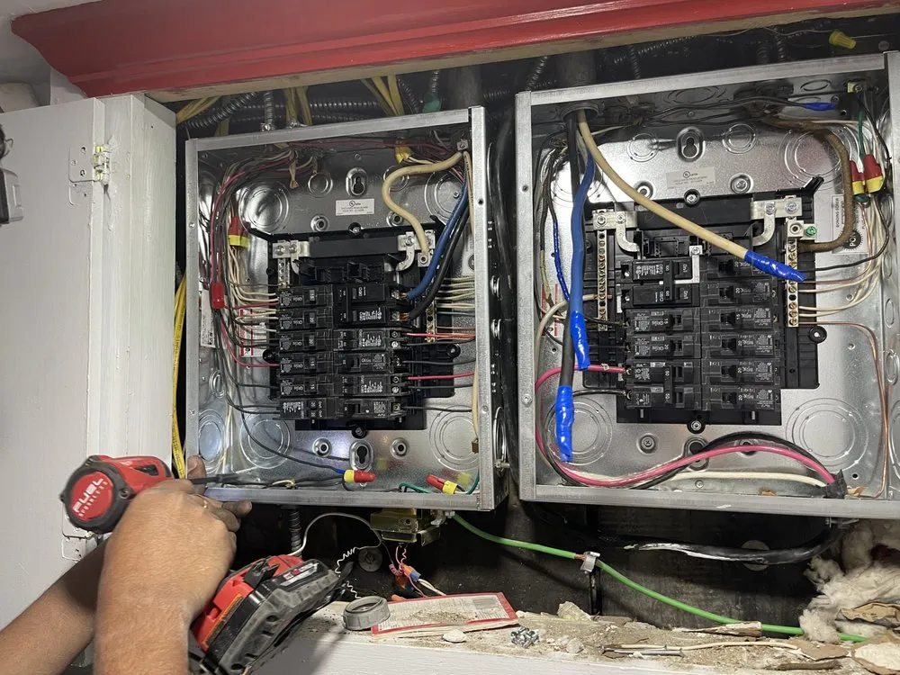 Reliable circuit breaker repair experts serving South Richmond Hill, NY - Local Electric