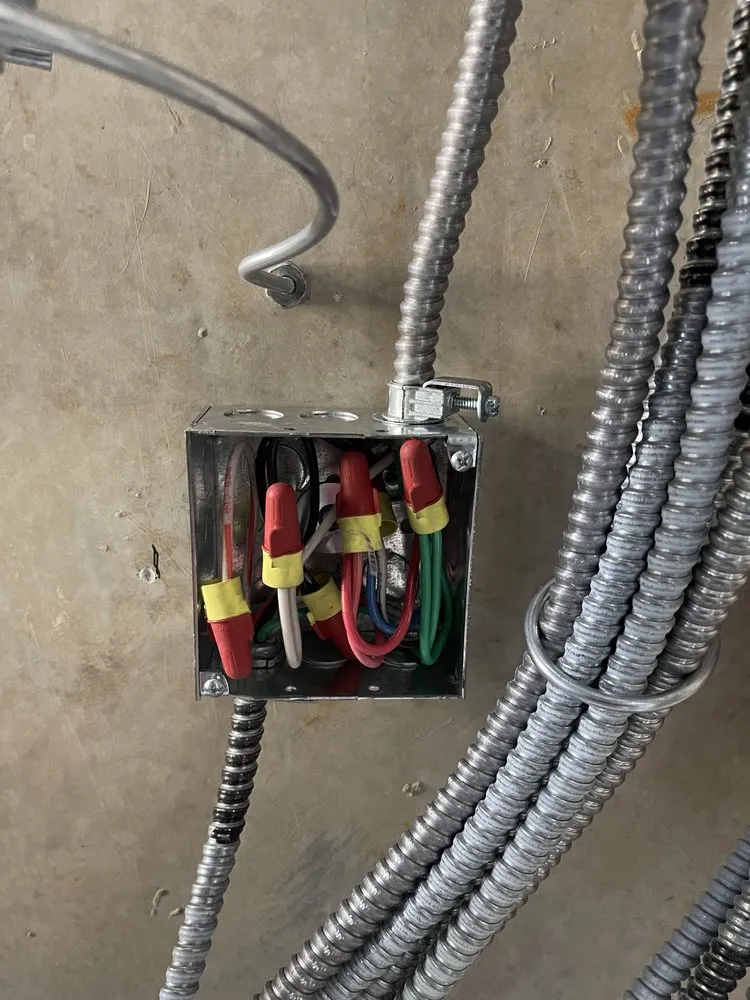 Emergency emergency electrical service experts serving South Richmond Hill, NY - Local Electric