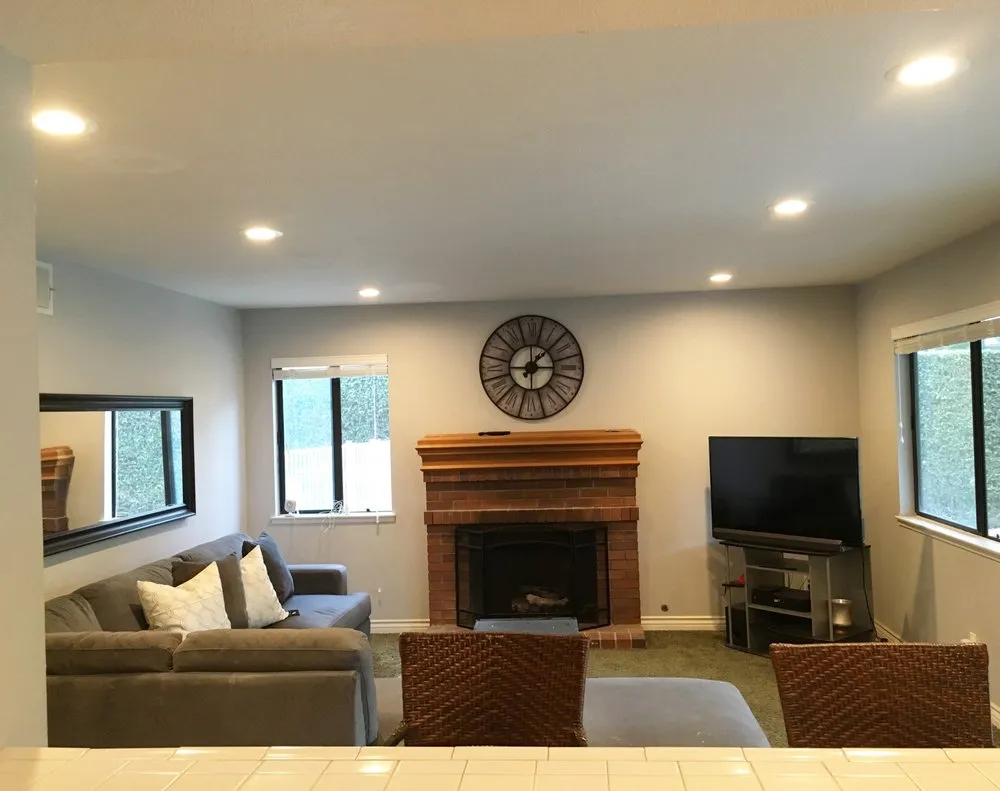 Slide of Local Electrical & Lighting