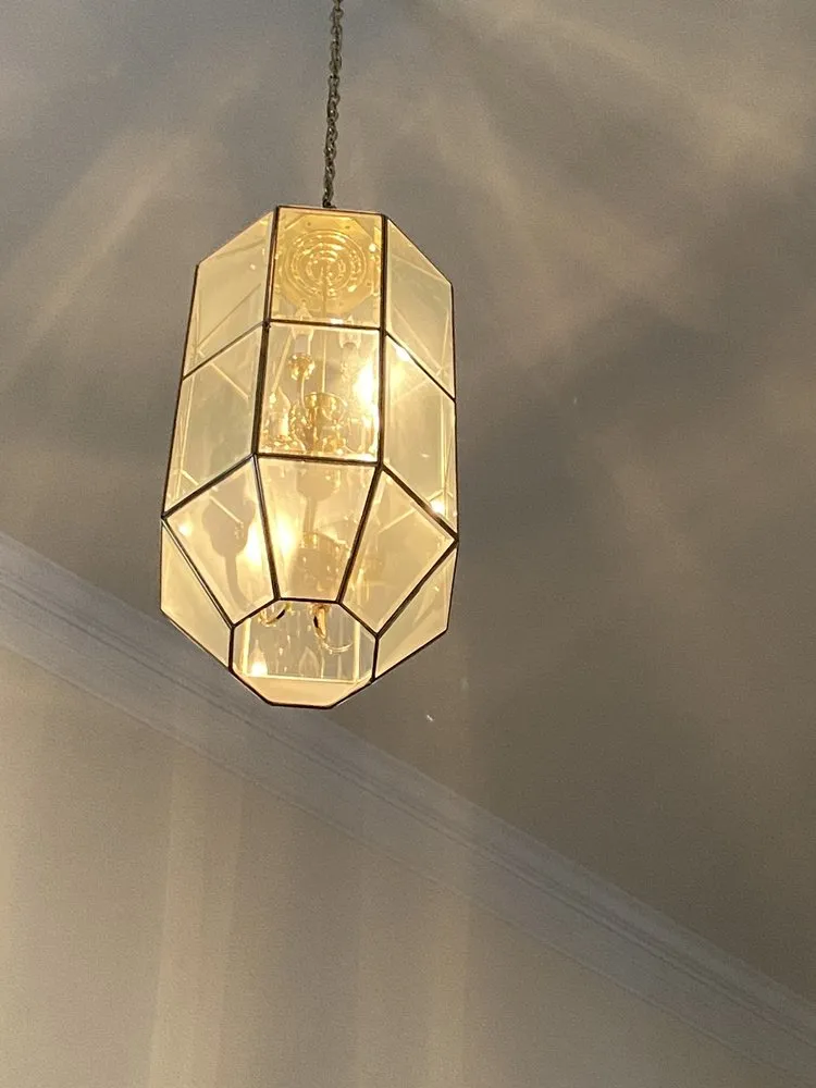 Slide of Local Electrical Pro