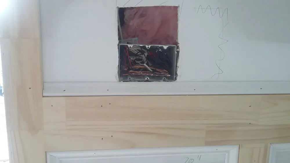 Slide of Local Electrician