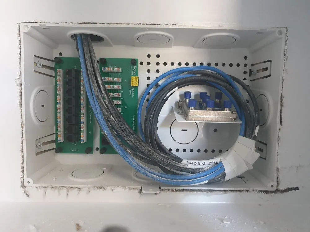 Slide of Local Electrician