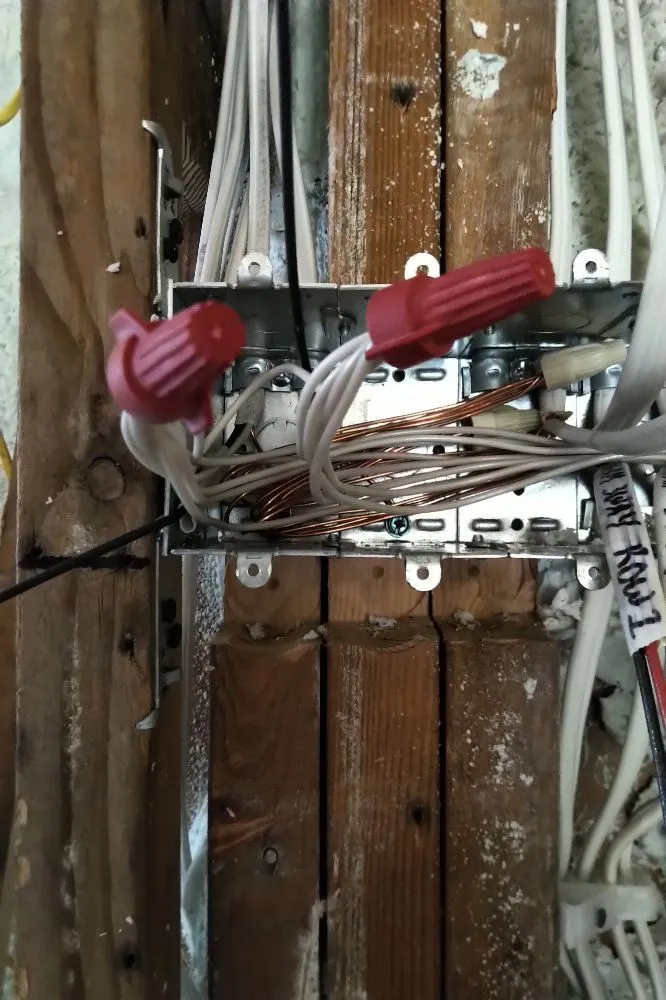 Slide of Local Electrician