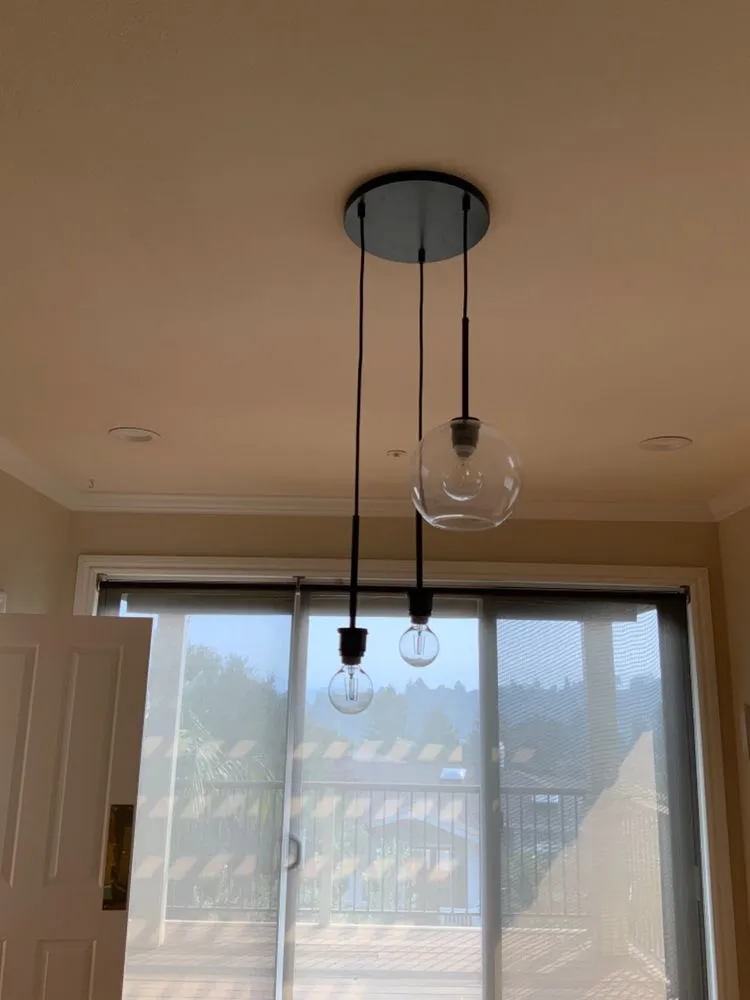 Slide of Local Electricians