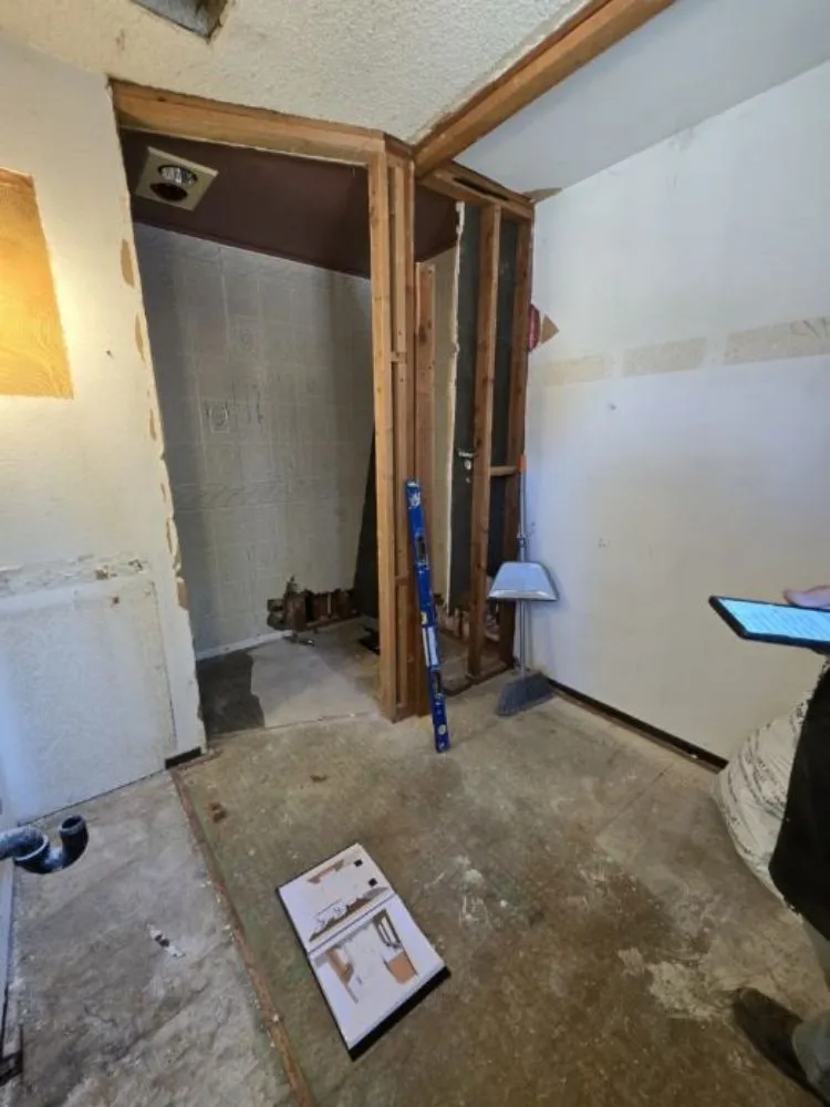 Emergency circuit breaker repair experts serving , - Local Hero Home Services