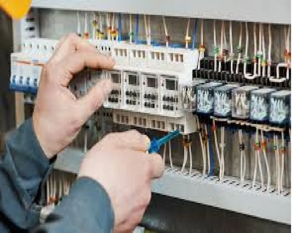 Slide of Local Trusted Electricians Irvine