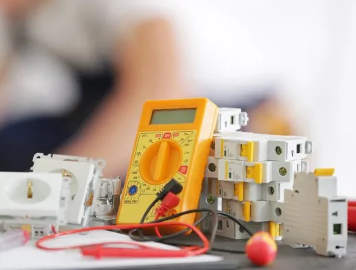 Local Trusted Electricians Logo