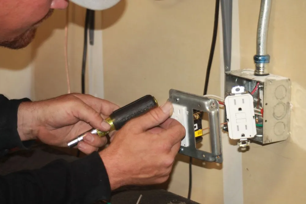 Slide of Local Wire Nutz