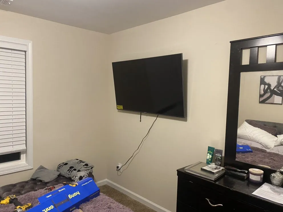 Slide of Locd and Handy 