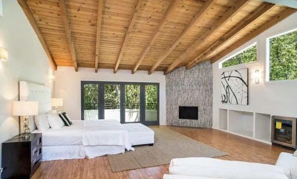 Emergency electrical service for homes in wiring installation,  by 