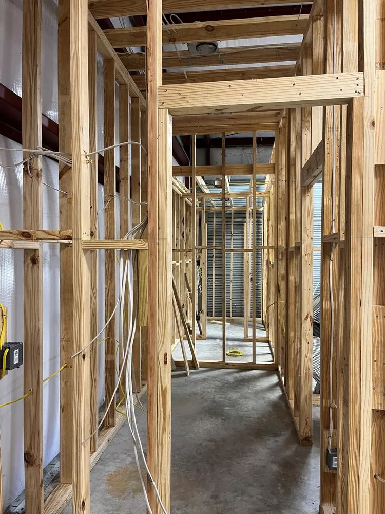 Expert emergency electrical service experts serving , - Logo Electrical