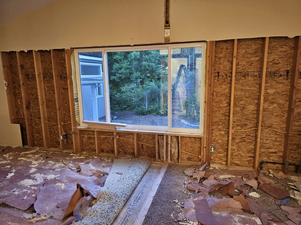 Slide of Lok Family Construction