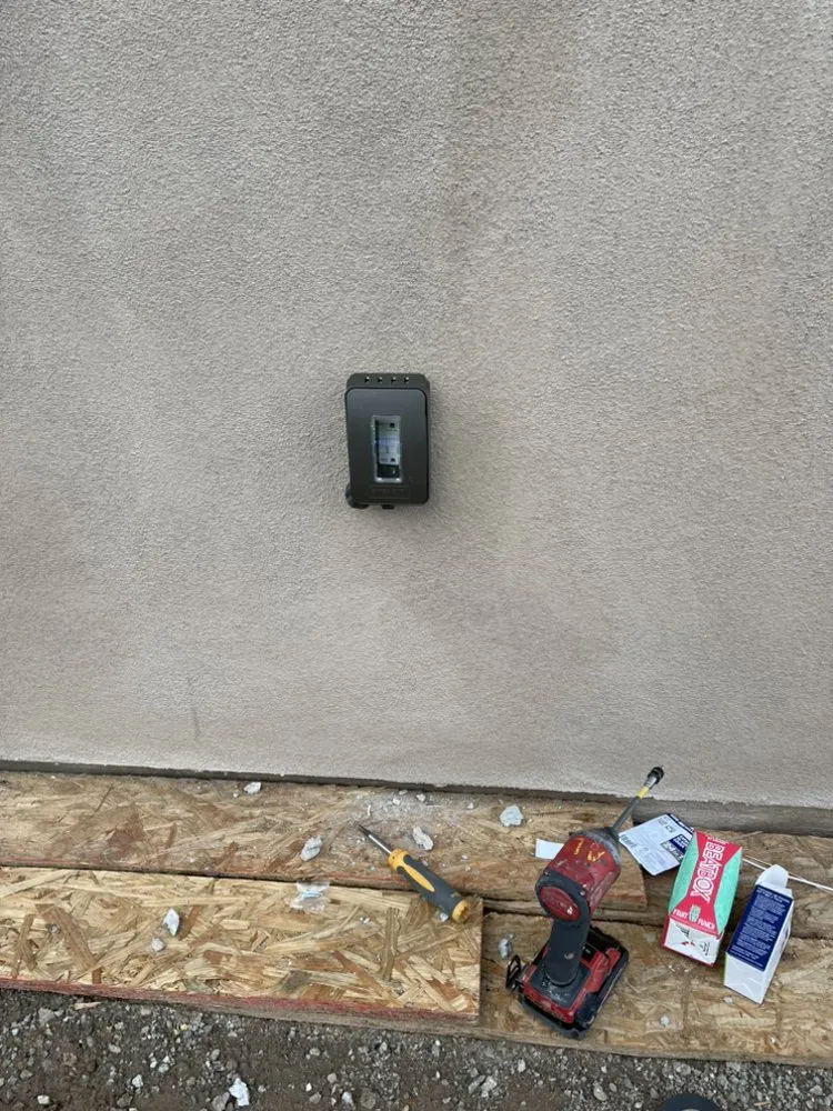 Slide of Lokal Lights