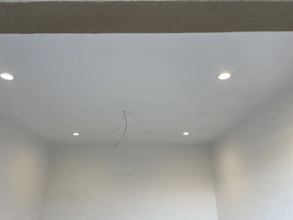 Slide of Lokal Lights