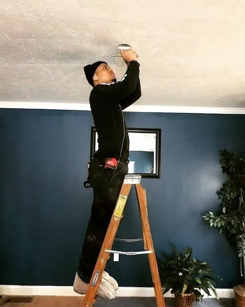 Slide of Lombard Electrician Service