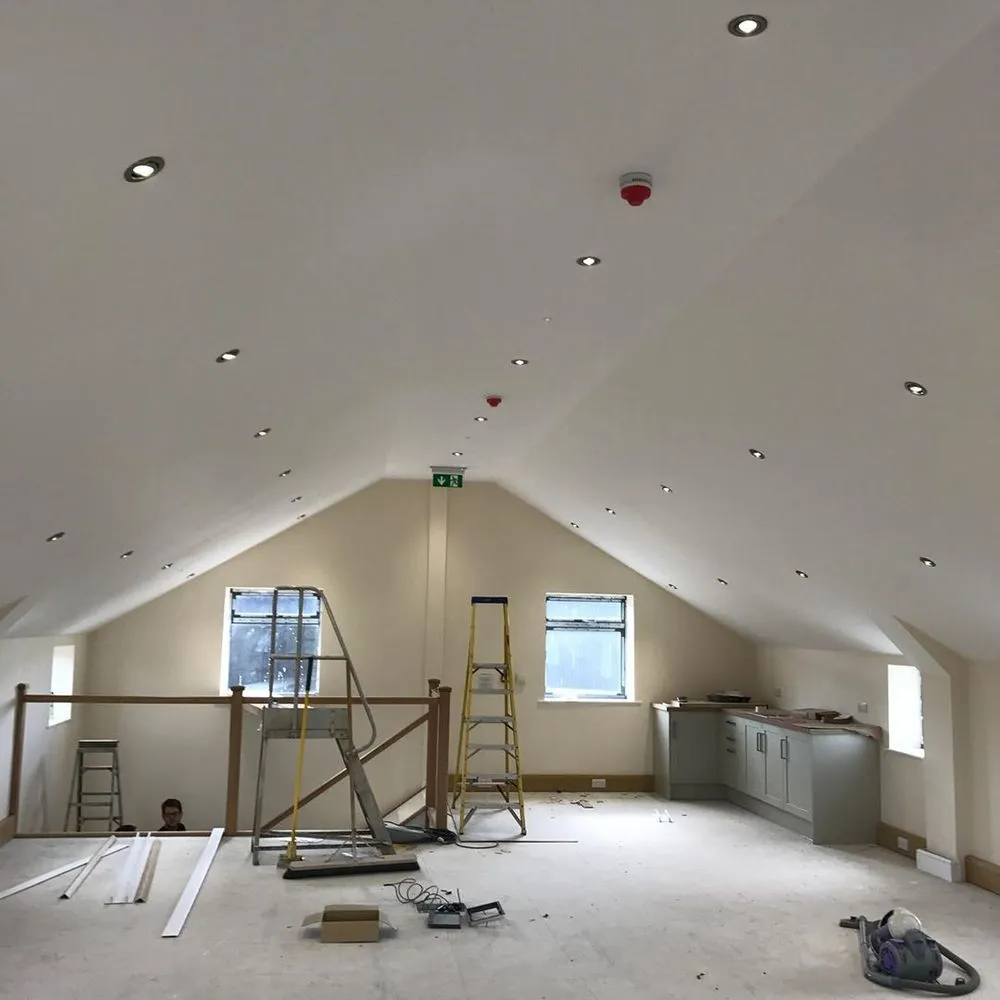 Slide of Lombard Electrician Service