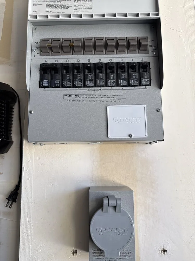 Slide of Lonestar Electric