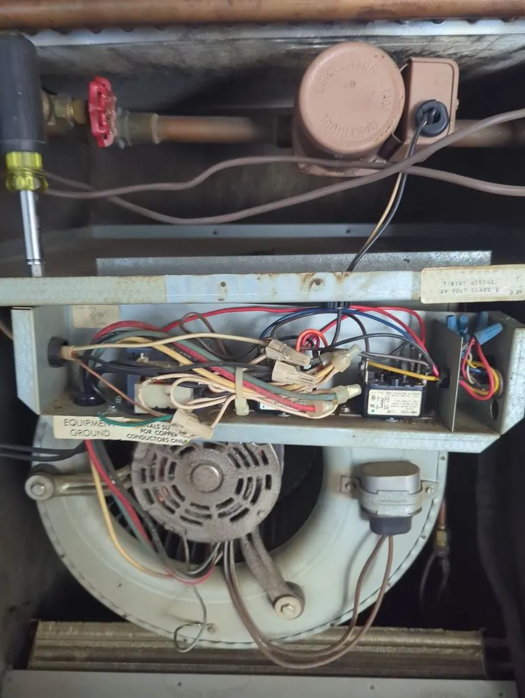 Slide of Lonestar Handyman