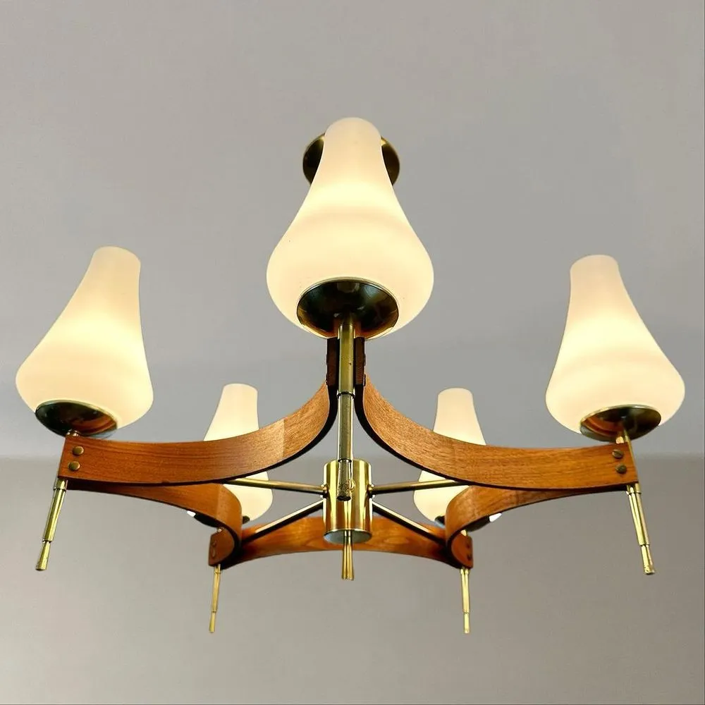 Slide of Long Beach Electrician Service