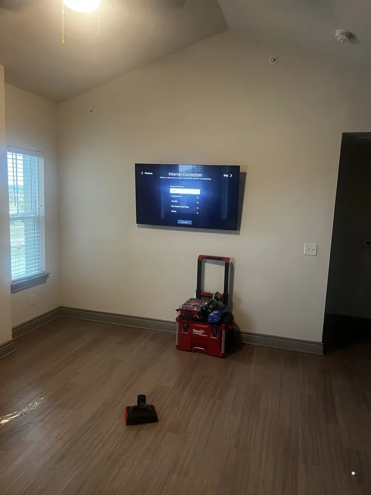 Slide of Lookup TV Mounting