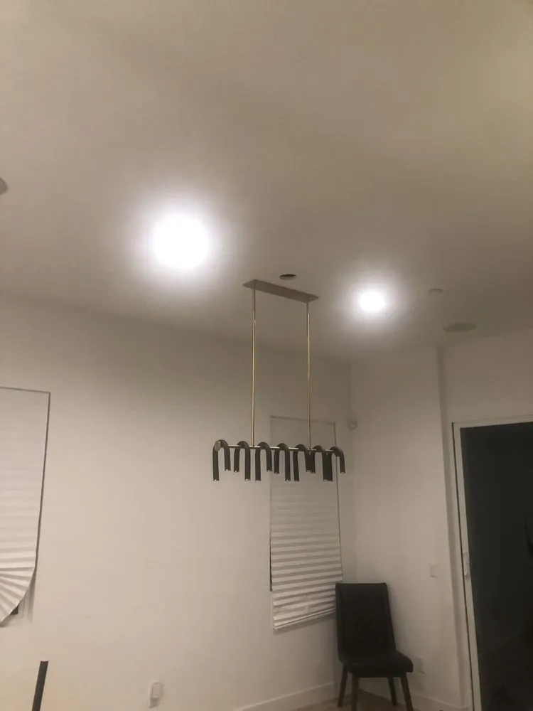 Certified outlet and switch repair experts serving San Fernando Valley, CA - Lopez Electrical