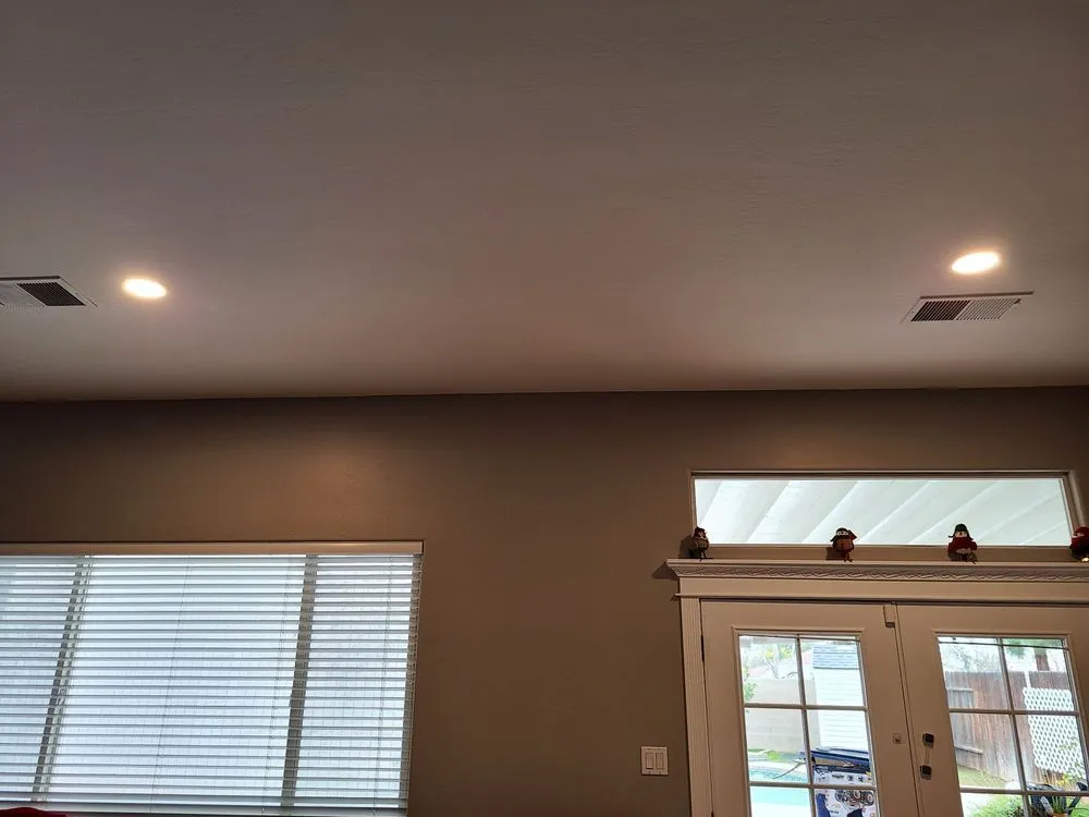 Slide of Lopez Handyman