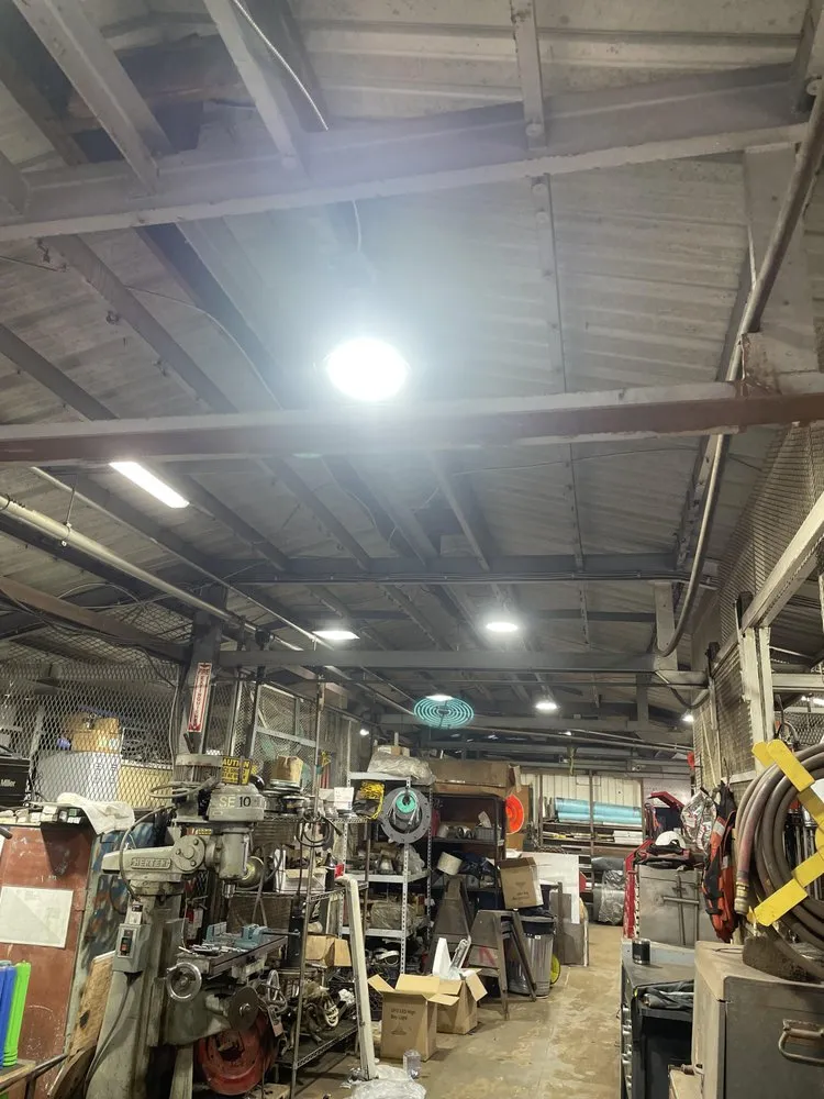 Trusted electrical service for homes in emergency electrical service,  by 