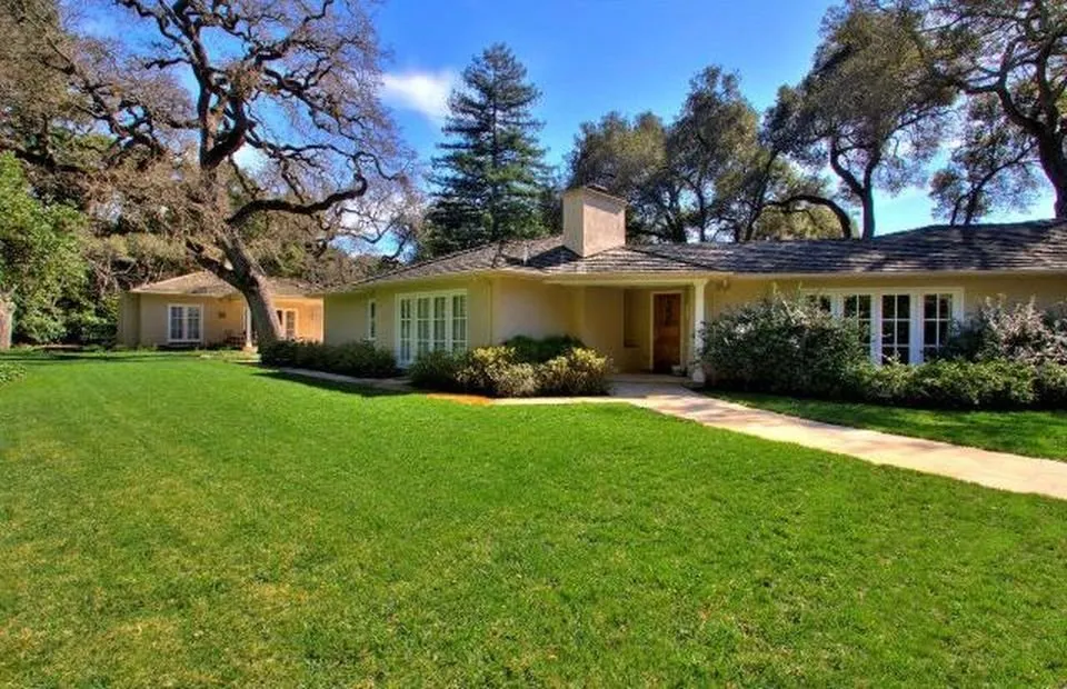 Slide of Lory Electric