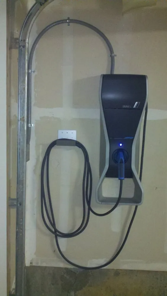 Slide of Lory Electric