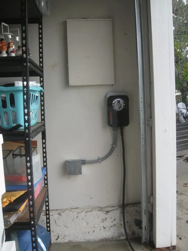 Slide of Lory Electric