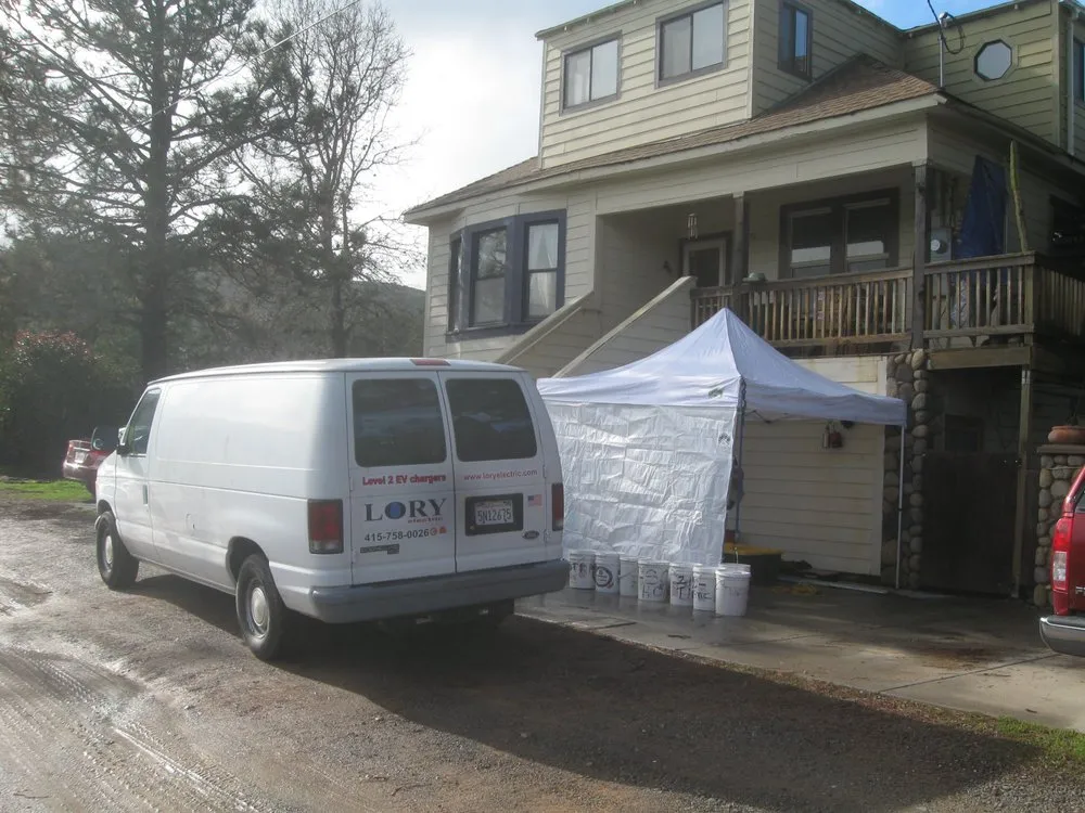 Slide of Lory Electric