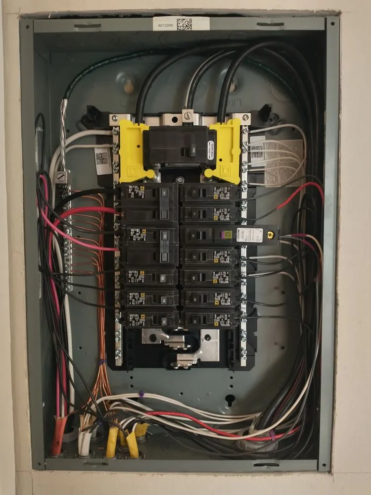 Slide of Lory Electric