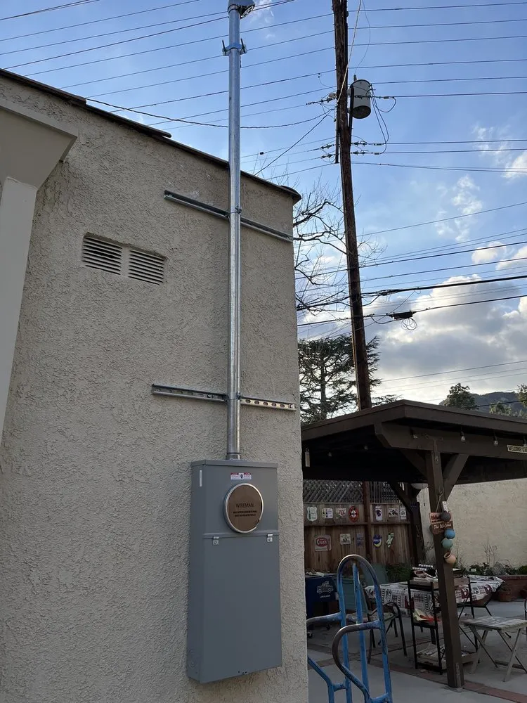 Slide of Los Angeles Electricians