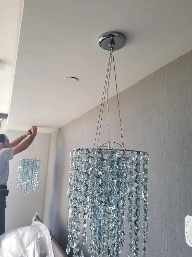 Slide of Los Angeles Electricians