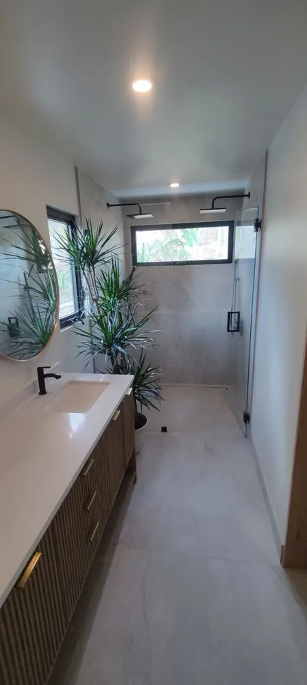 Slide of Los Elegidos Construction