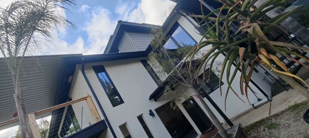 Trusted electrician providing electrical repair in ,