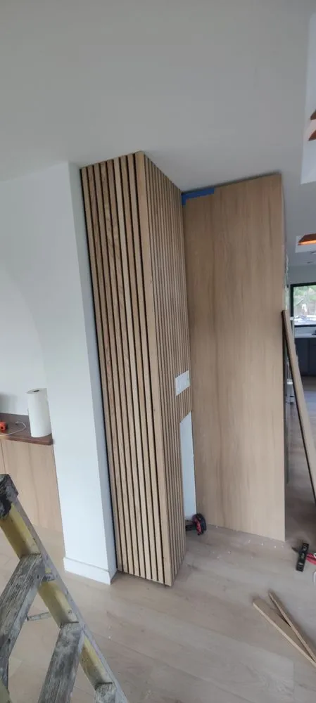 Slide of Los Elegidos Construction