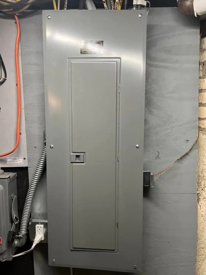 Slide of Los Feliz 24 Hour Electrician