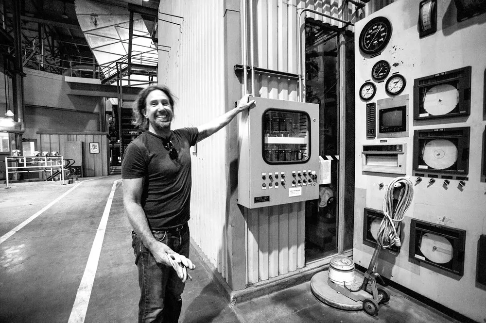 Slide of Lost Coast Electrical